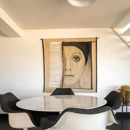 Vista Del Mar Sixties Апартаменты