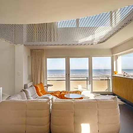 Апартаменты Vista Del Mar Sixties Коксейде